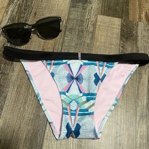 💙Swim Bottom💙S